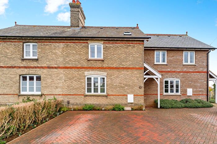 4 Bedroom Town House For Sale In Oakington Road, Cottenham, Cambridgeshire, CB24