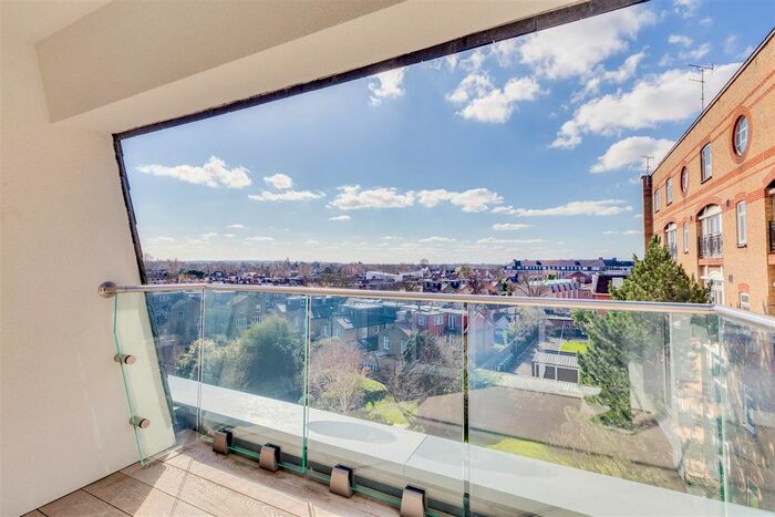 3 Bedroom Flat To Rent In Devonhurst Place, Heathfield Terrace, W4