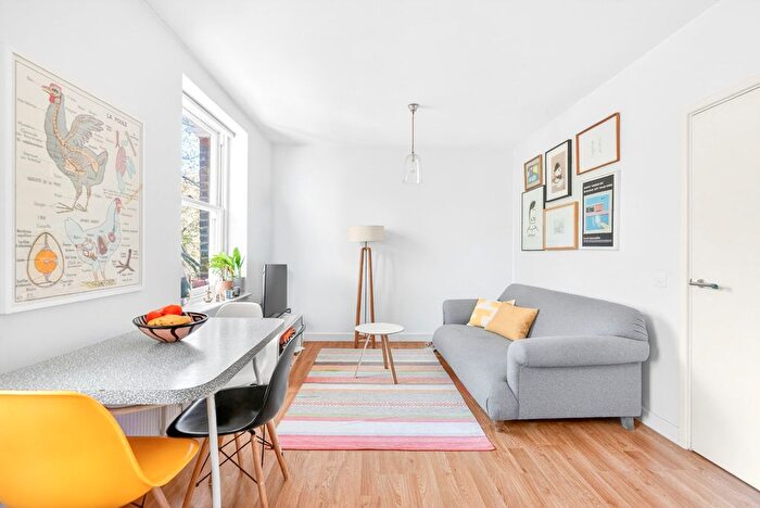 1 Bedroom Flat To Rent In Petherton Road, Newington Green, N5