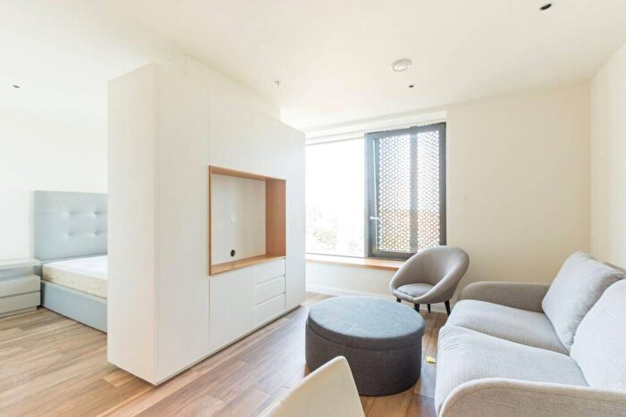 Studio To Rent In Junction Road, Archway, London, N19