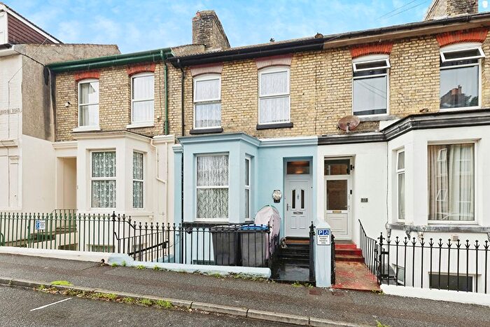 4 Bedroom Terraced House For Sale In Clarendon Road, Dover, Kent, CT17