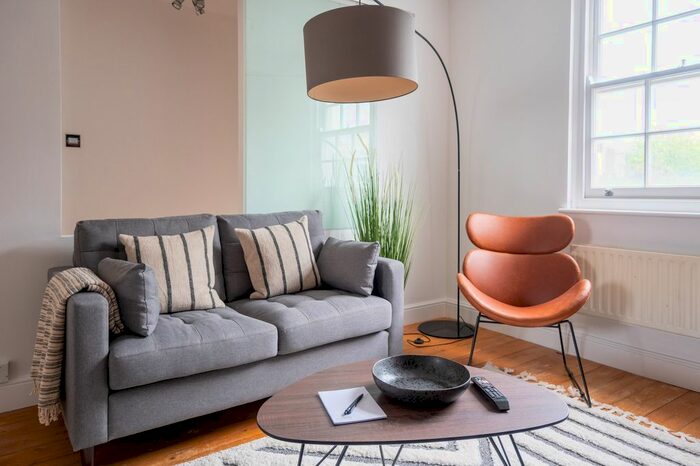 2 Bedroom Flat To Rent In Caledonian Rd, London, N1