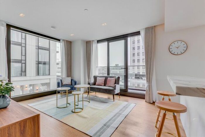 1 Bedroom Flat To Rent In Casson Square, Waterloo, London, SE1