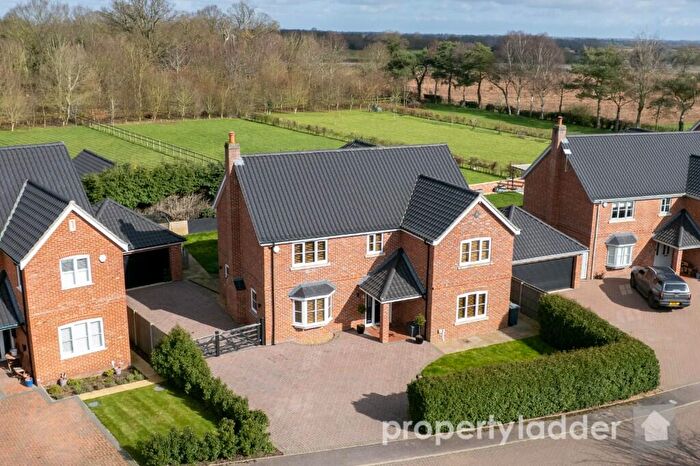 5 Bedroom Detached House For Sale In Church Farm Close, Bramerton, NR14