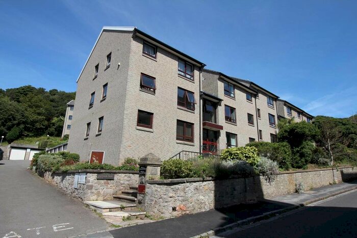 2 Bedroom Flat To Rent In Rainham Court, Weston-Super-Mare, BS23