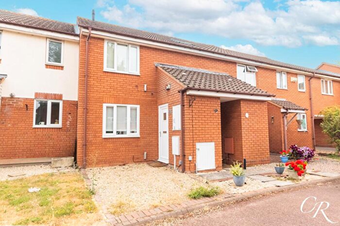1 Bedroom Flat For Sale In Chantry Gate, Bishops Cleeve, GL52
