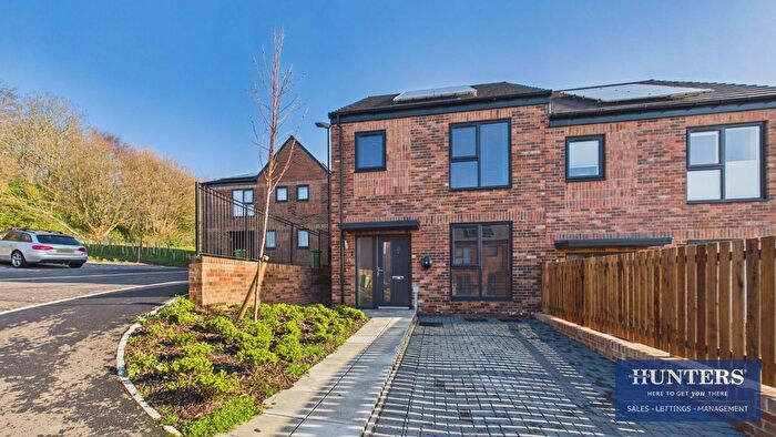 3 Bedroom Semi Detached House For Sale In Blaydon Avenue, Sunderland, SR5