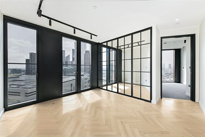 2 Bedroom Apartment To Rent In Sun Street, London, EC2A