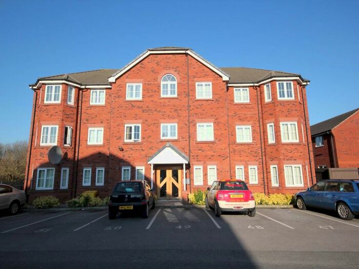 2 Bedroom Flat To Rent In Harrison Close, Warrington, Cheshire, WA1
