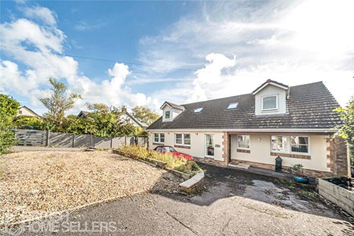 6 Bedroom Detached House For Sale In Heol Dinefwr, Foelgastell, Llanelli, Carmarthenshire, SA14