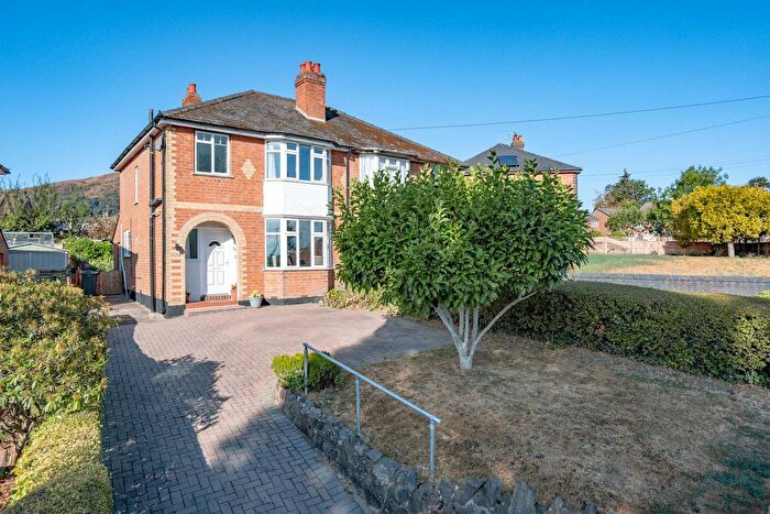 3 Bedroom Semi Detached House For Sale In Pickersleigh Road, Malvern, WR14