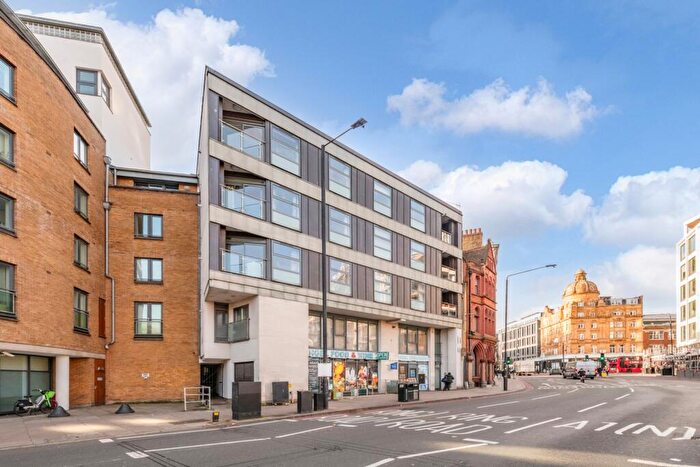 1 Bedroom Flat To Rent In Goswell Road, Angel, EC1V