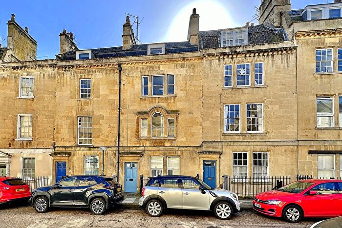 2 Bedroom Maisonette For Sale In New King Street, Bath, BA1