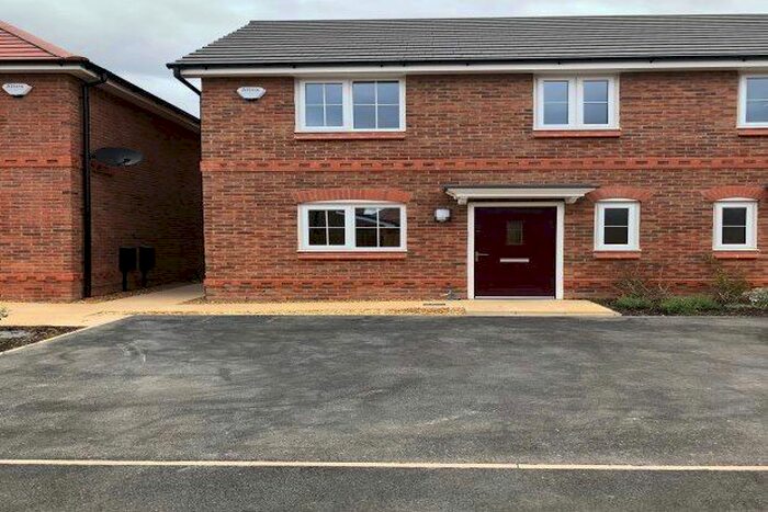 3 Bedroom Semi-Detached House To Rent In Carson Avenue, Ellesmere Port CH65