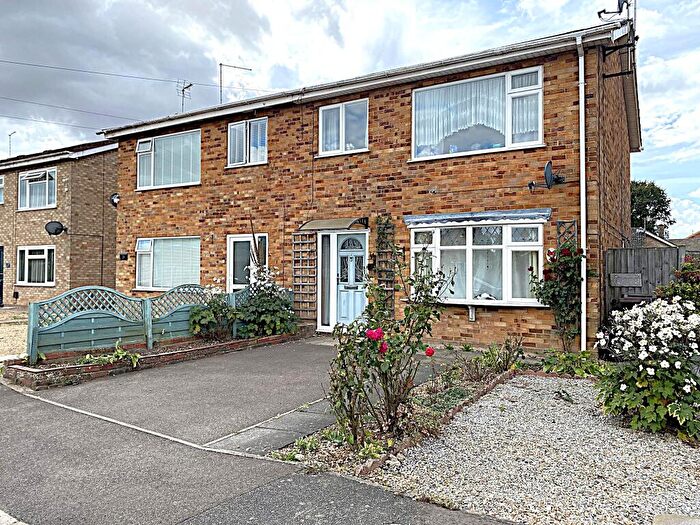 3 Bedroom Semi-Detached House For Sale In Willders Garth, Holbeach, PE12