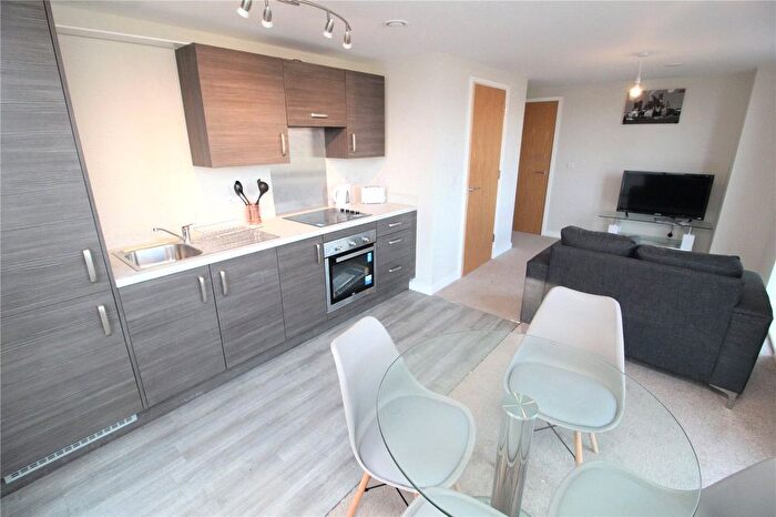 2 Bedroom Flat To Rent In Adelphi Wharf B, Adelphi Street, Salford, Greater Manchester, M3