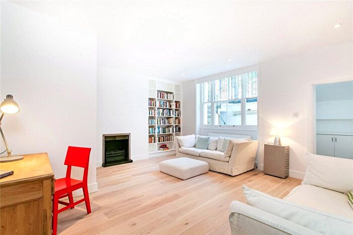 2 Bedroom Flat To Rent In St Stephens Gardens, London, W2
