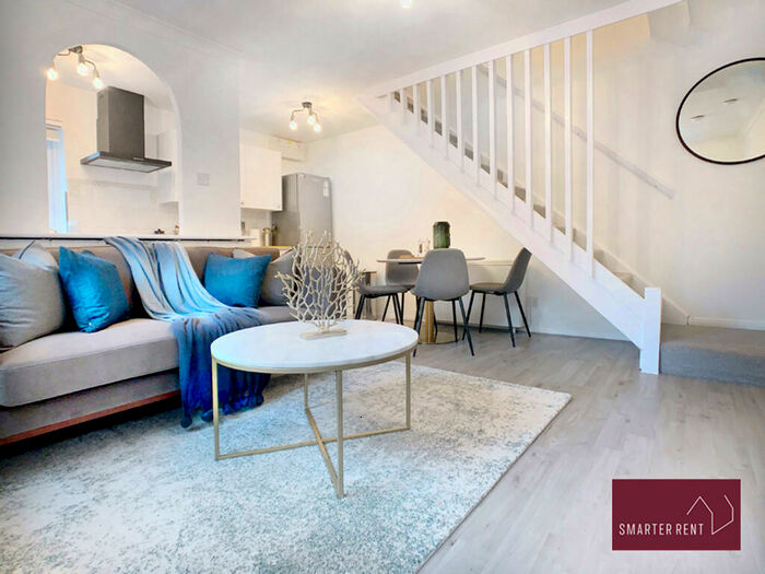 1 Bedroom End Of Terrace House To Rent In Hythe Close, Bracknell, RG12
