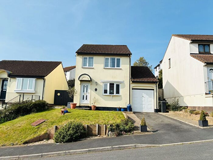 3 Bedroom Detached House For Sale In Moor View Drive, Teignmouth, TQ14