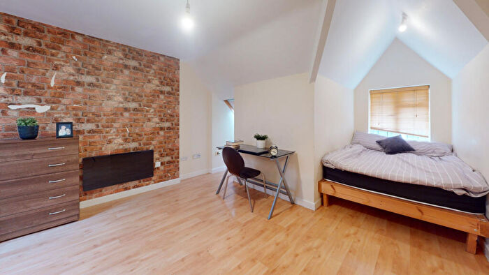 1 Bedroom House To Rent In Market Street, Loughborough, LE11