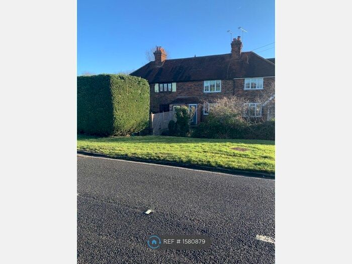 2 Bedroom Terraced House To Rent In Halfway Houses, Cookham, SL6