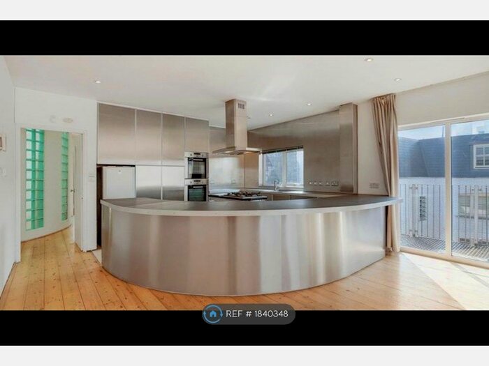 3 Bedroom Flat To Rent In Kingsland Road, London, E2