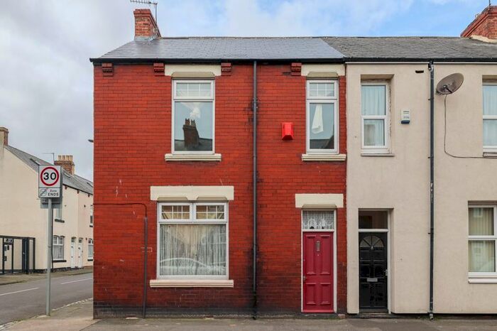 3 Bedroom Terraced House To Rent In Mulgrave Road, Hartlepool, TS26