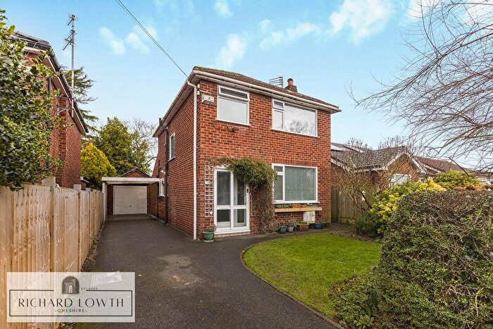 3 Bedroom Detached House For Sale In Milton Drive, Poynton, SK12