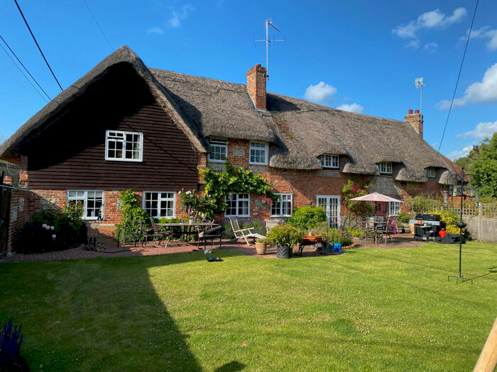 4 Bedroom Cottage For Sale In Ibthorpe, Andover, Hampshire, SP11