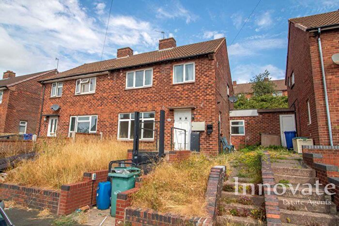 4 Bedroom House Of Multiple Occupation For Sale In Heathcliff Road, Dudley, DY2