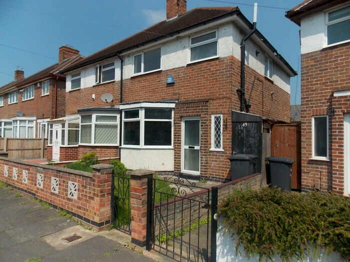 3 Bedroom Semi-Detached House To Rent In Swithland Avenue, Leicester, LE4
