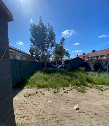 3 Bedroom Terraced House To Rent In Bentry Road, Becontree, RM8