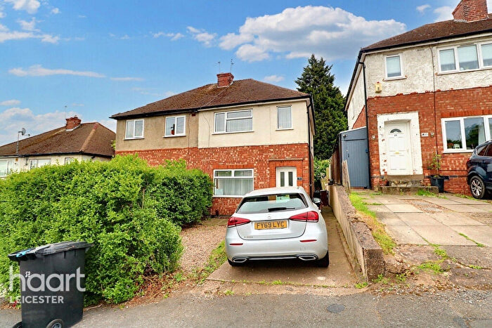 2 Bedroom Semi-Detached House For Sale In Halifax Drive, Leicester, LE4