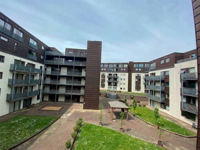 1 Bedroom Apartment To Rent In Advent /, Isaac Way, Manchester City Centre, M4