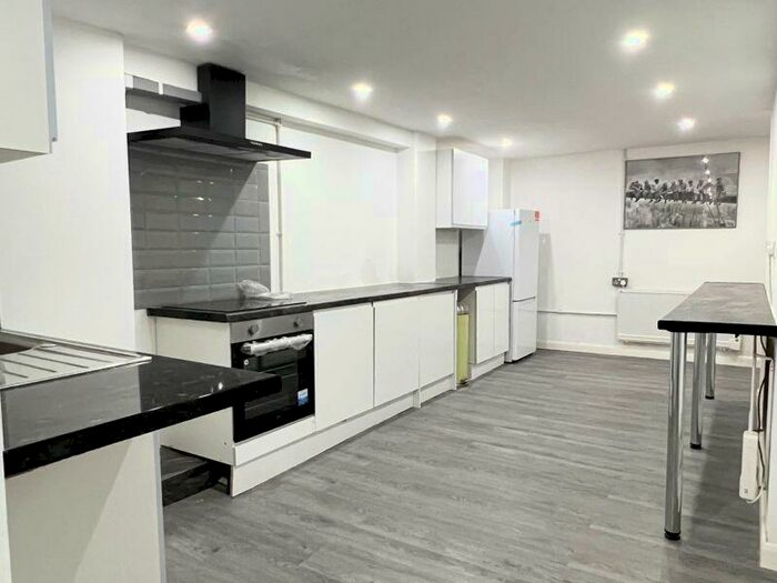 1 Bedroom Apartment To Rent In Rivington Street, Shoreditch - Bedroom Apartment - Split Level - - £, Pcm, EC2A