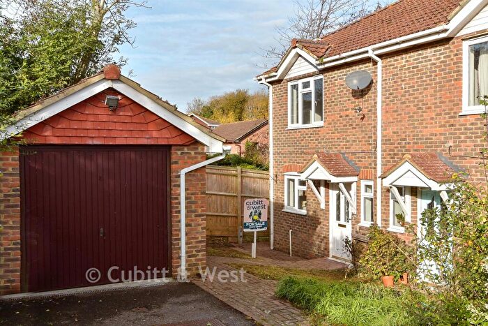 3 Bedroom Semi Detached House For Sale In Telscombe Close, Peacehaven, East Sussex, BN10