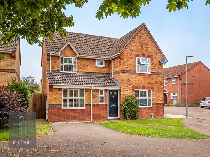 4 Bedroom Detached House For Sale In Wensum Walk, Drayton, Norwich, NR8