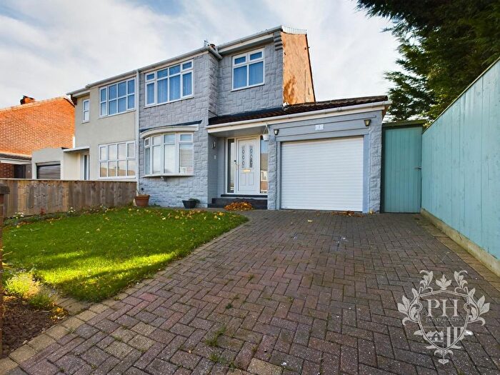 3 Bedroom Semi-Detached House For Sale In Middlebank Road, Ormesby, Middlesbrough, TS7