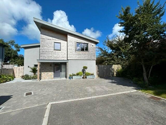 4 Bedroom Detached House For Sale In Tregaross Court, Wadebridge, PL27