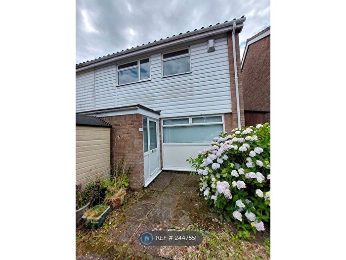 3 Bedroom Semi-Detached House To Rent In Orchard Way, Wymondham, NR18