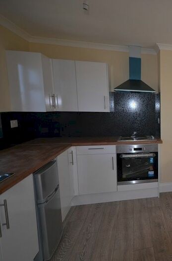 Studio To Rent In The Ridgeway, London NW9