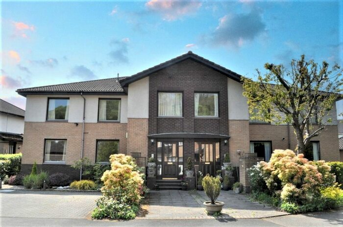 3 Bedroom Flat To Rent In Kilmardinny Gate, Bearsden, Glasgow G61