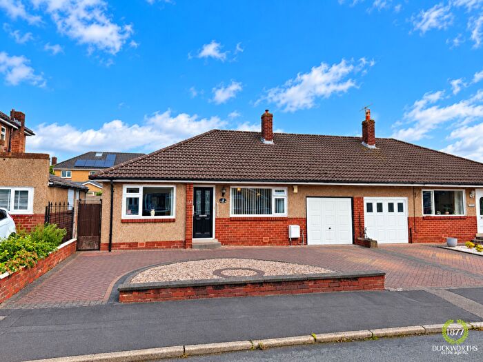 3 Bedroom Semi-Detached Bungalow For Sale In Pendle Road, Great Harwood, BB6