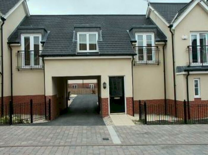 2 Bedroom Apartment To Rent In South Shields, NE33