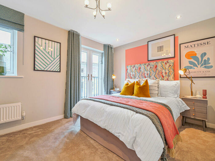 3 Bedroom Semi-Detached House For Sale In Gemini Drive, Off Bath Road, Warminster, Wiltshire, BA12