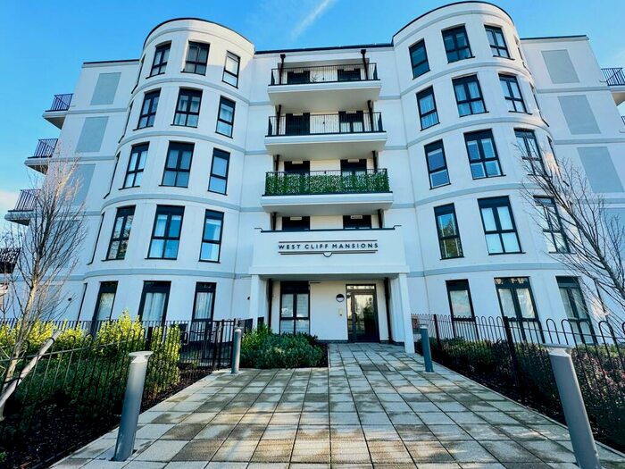 1 Bedroom Flat To Rent In Hahnemann Road, Bournemouth, BH2