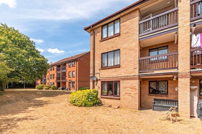 2 Bedroom Flat For Sale In Weston Road, Hellesdon, NR6