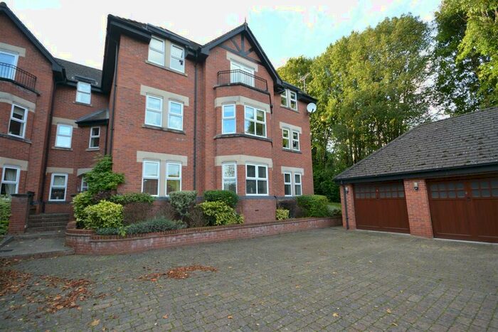 2 Bedroom Apartment To Rent In St. Georges Close, Allestree, Derby, DE22