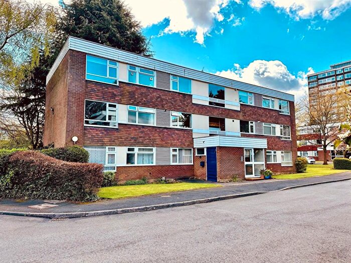 2 Bedroom Flat To Rent In Stockdale Place, Edgbaston, Birmingham, B15