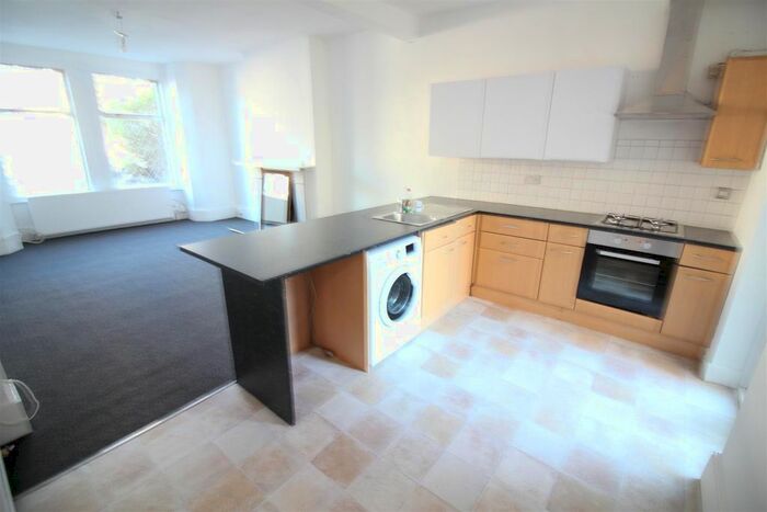 1 Bedroom Flat To Rent In Ferme Park Road, Crouch End, London N8